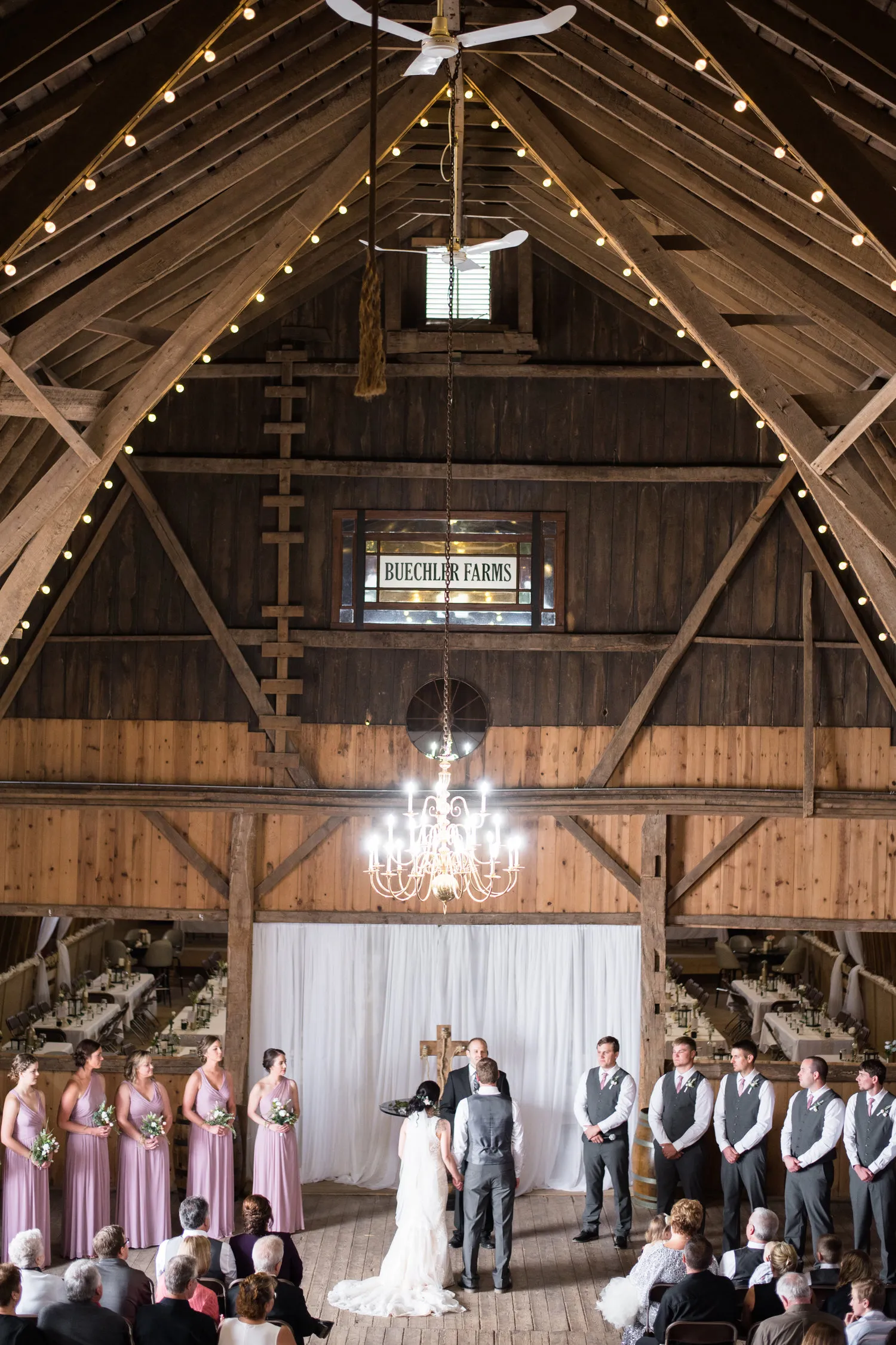 The Barn @ Buechler Farms Logo
