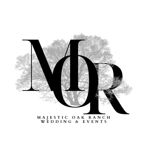 Majestic Oak Ranch Logo
