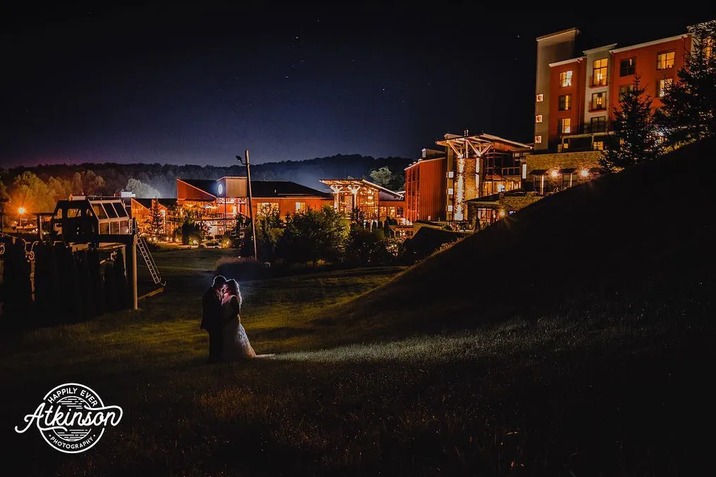 Bear Creek Mountain Resort Reception Venue - Wedding Service Guide US