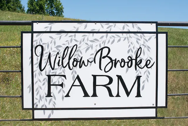 Willow Brooke Farm, Northwest Arkansas Logo
